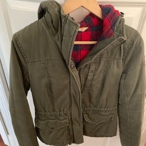 Light weight jacket. In Good condition